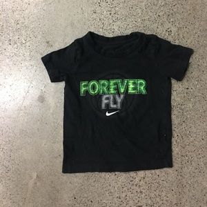 Kids Nike T-shirt